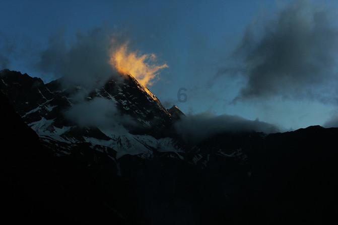 区县人大|花溪区第十八届人大常委会第十八次会议召开