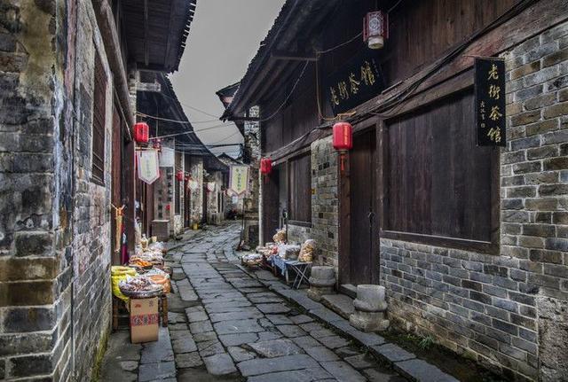 为何刷牙时感觉恶心、干呕?可能和这3个原因有关,早知早受益!